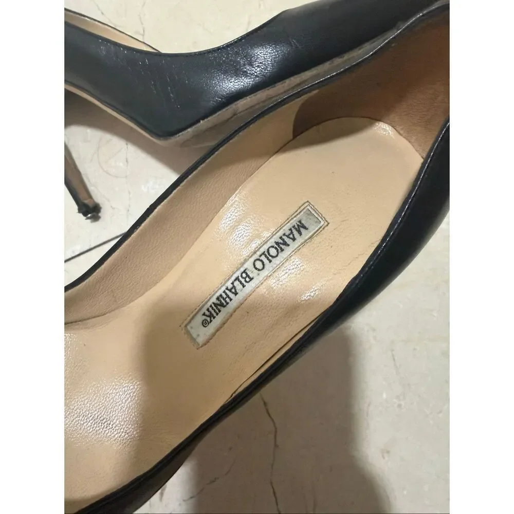 Manolo Blahnik black pump heels leather size 37